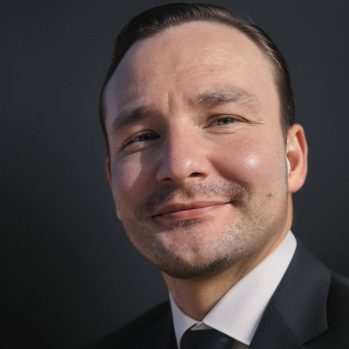 Denis Vasichev | Сетка — социальная сеть от hh.ru