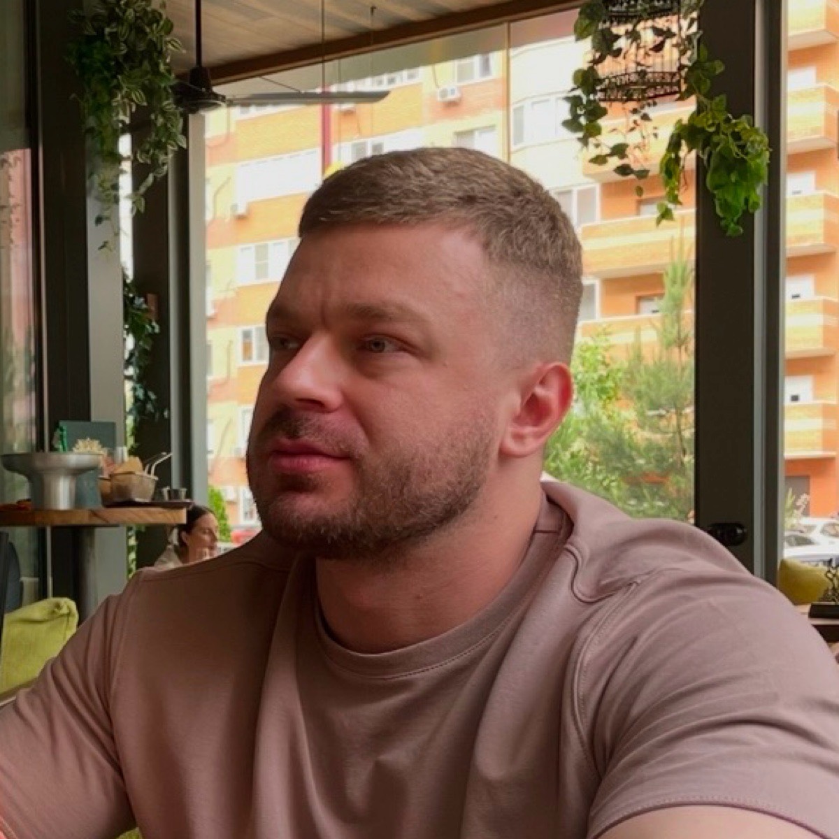 Валентин Сухов