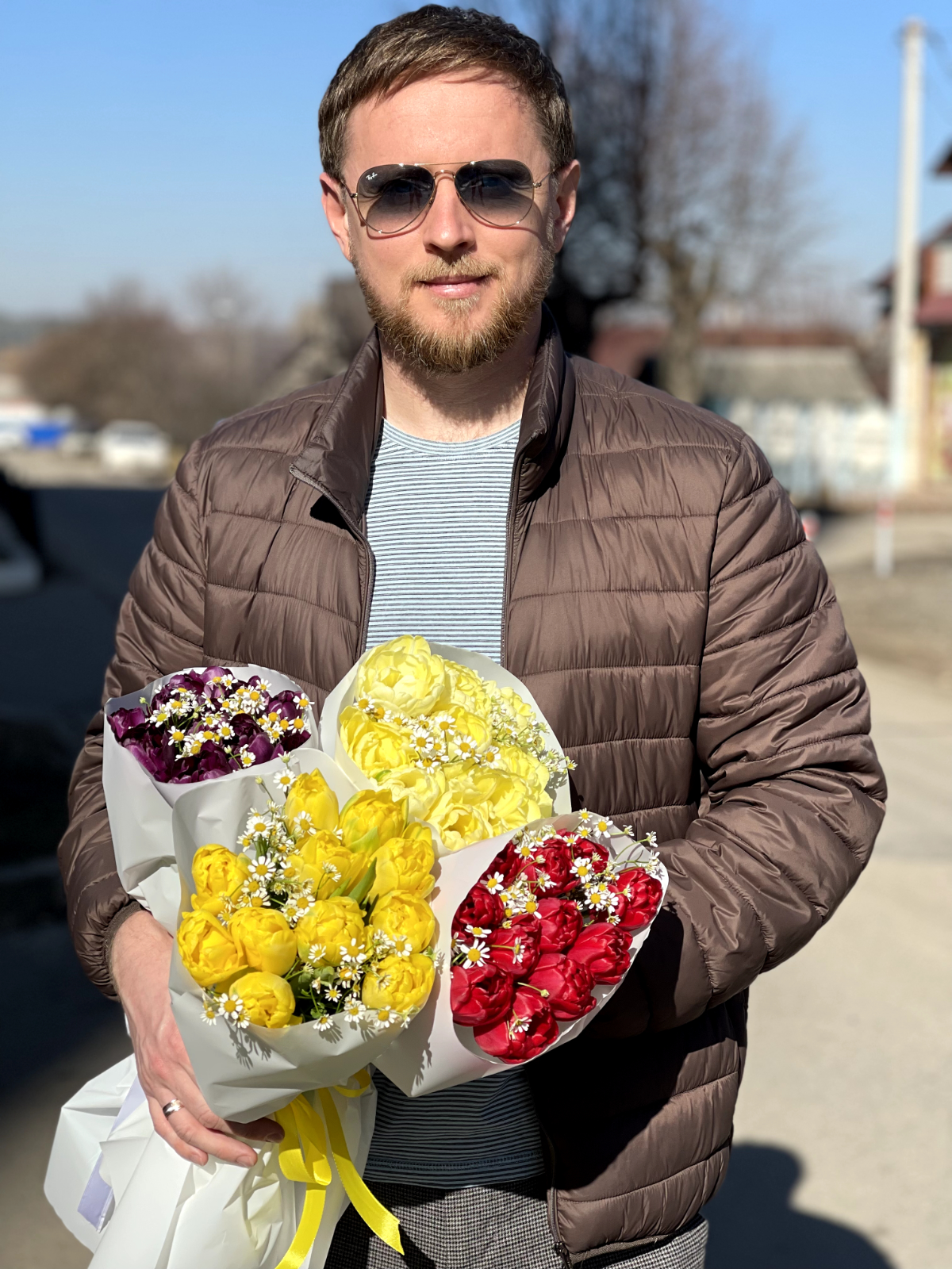 Нам, парням, вовсе не нужен особый повод, чтобы ценить вас, девушек | Сетка — социальная сеть от hh.ru