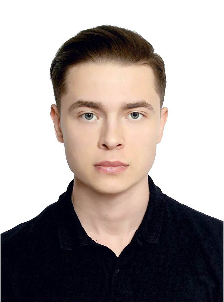 Максим Киценко