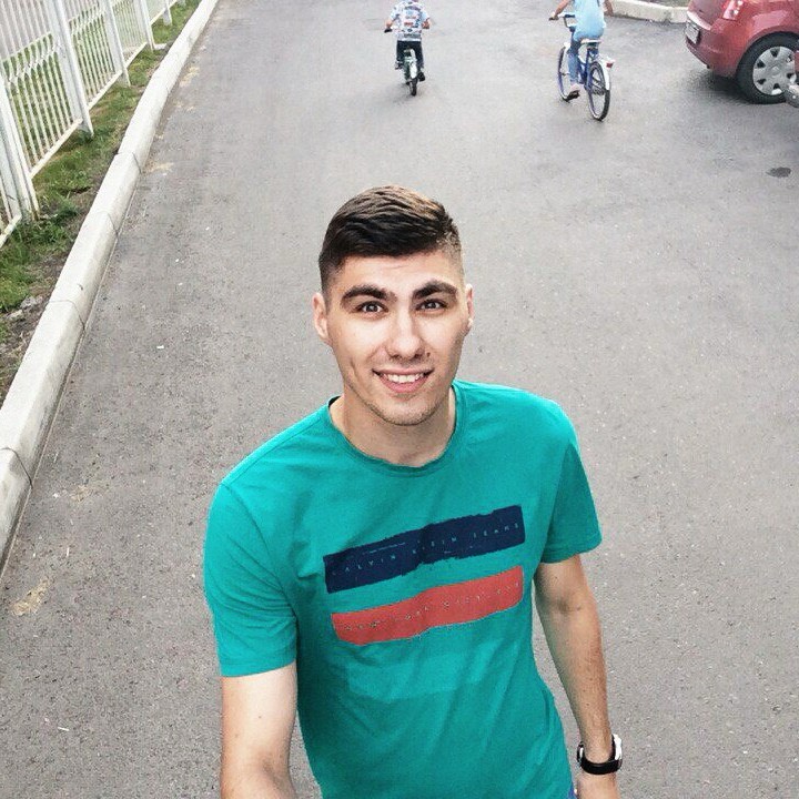 Илья Батурин