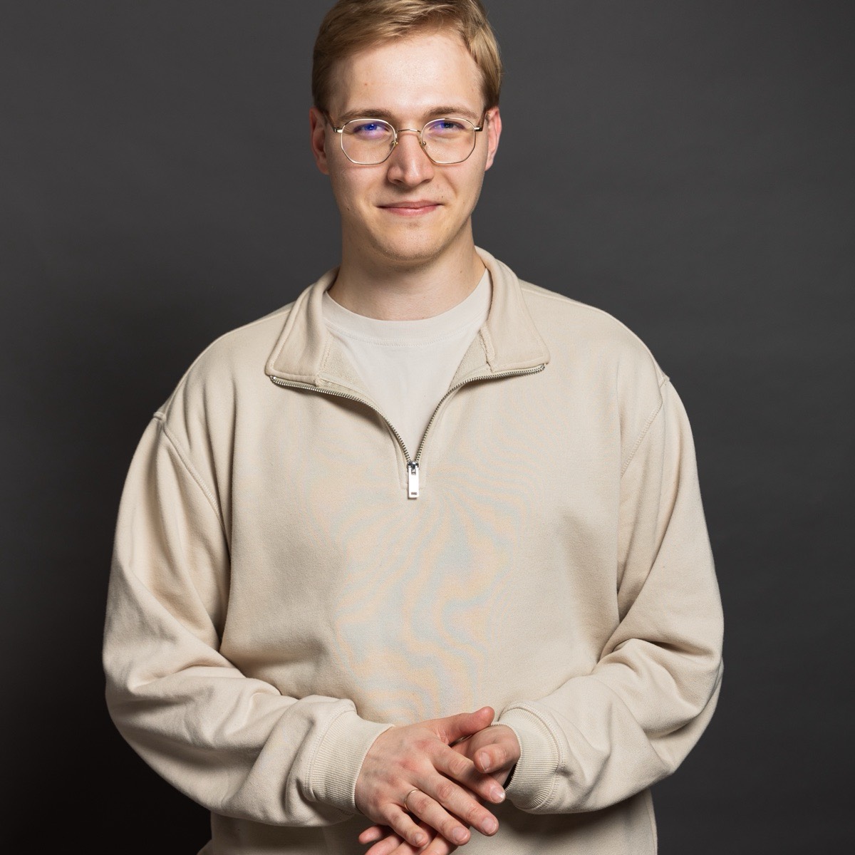 Илья Петров