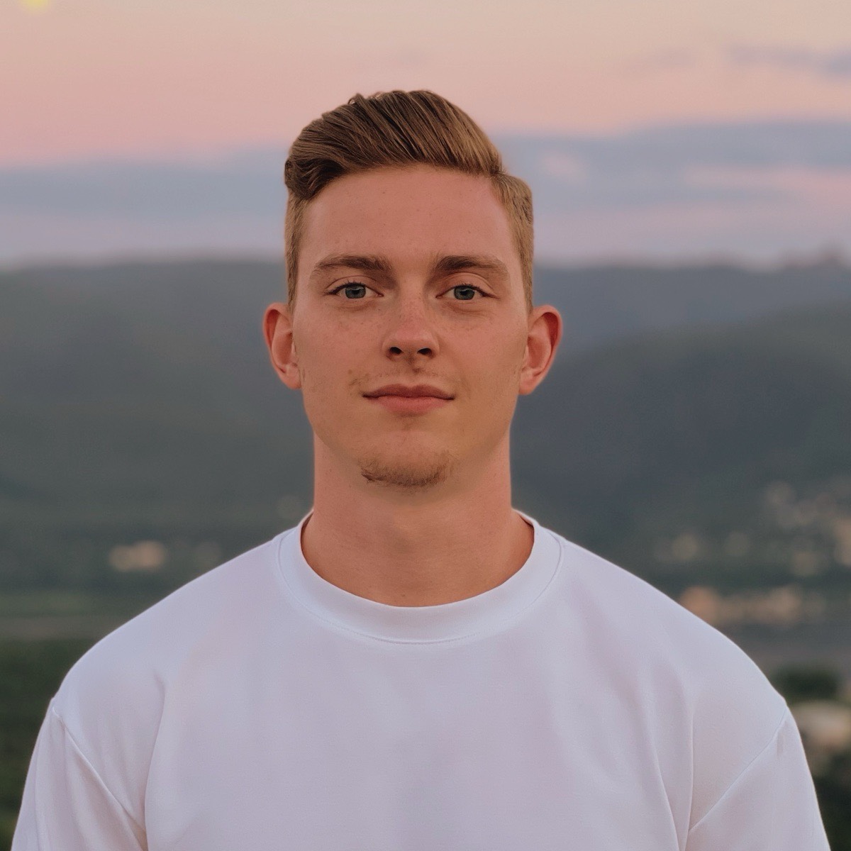 Григорий Беляков | Сетка — социальная сеть от hh.ru