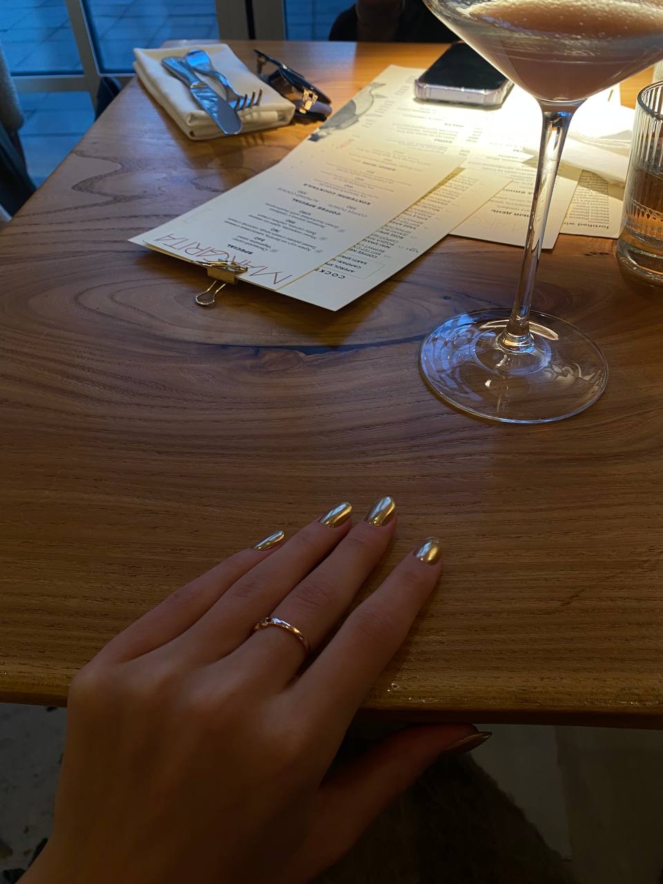 какие-то невероятно светлые были выходные!!!
Все для нас – для милых дам 💅🏻
просто наслаждаюсь своей галлерей, количеству улыбок и энергии на фото…
но на этом мои выходные не заканчиваются, я «вкатыва... | Сетка — социальная сеть от hh.ru