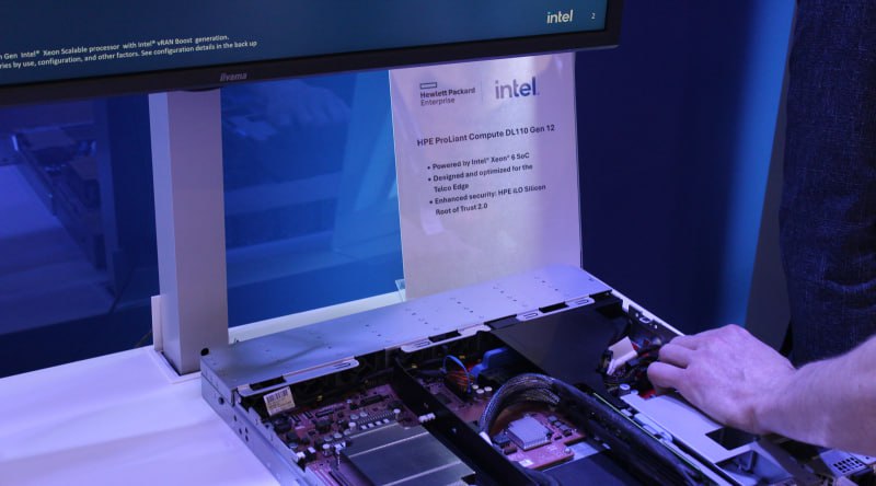 HPE представила серверы ProLiant Gen12 на MWC 2025
На выставке MWC 2025 компания HPE анонсировала сервер ProLiant Compute DL110 Gen12, разработанный для телеком-операторов и задач на периферии, включа... | Сетка — социальная сеть от hh.ru