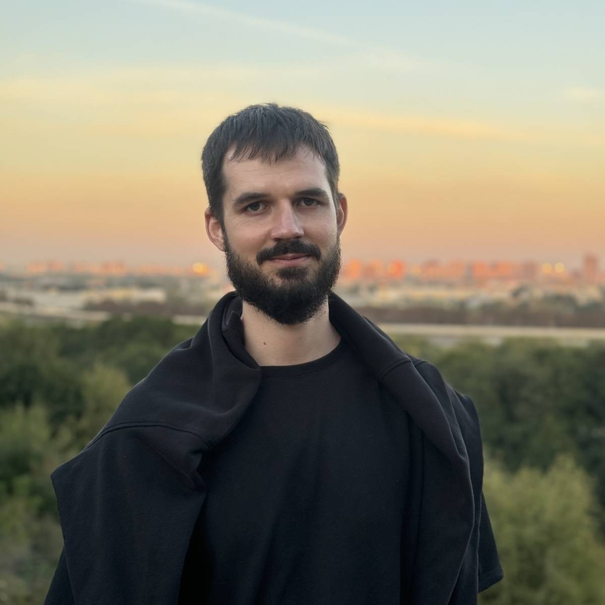 Кирилл Мельников