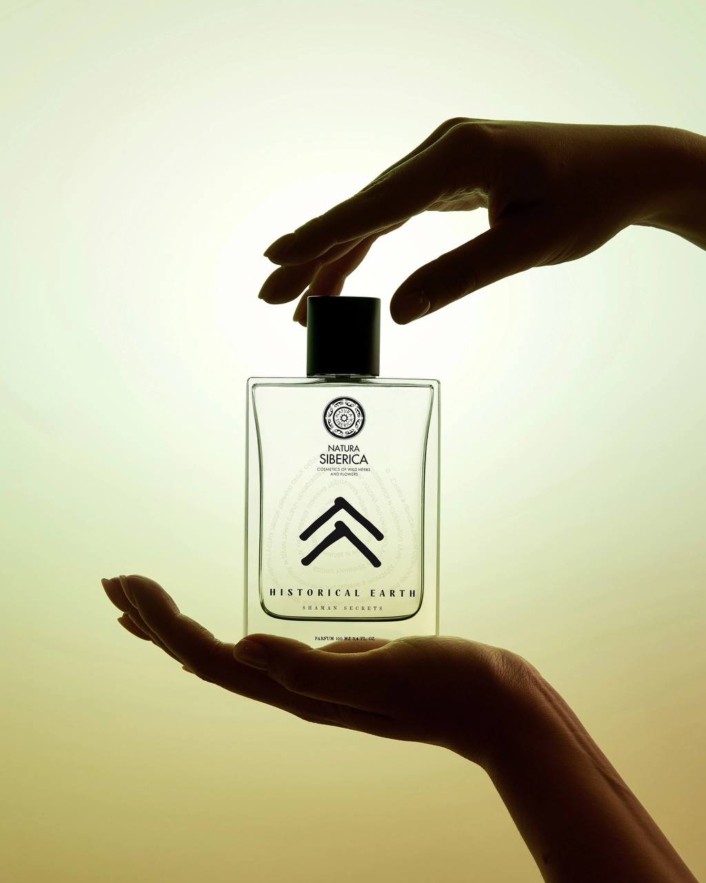 Аромамаркетинг на удаленке
Думаете так не бывает и с запахами можно работать только в офлайне?
Предлагаю познакомиться с опытом Natura Siberica - прочитайте истории на скриншотах к посту | Сетка — социальная сеть от hh.ru