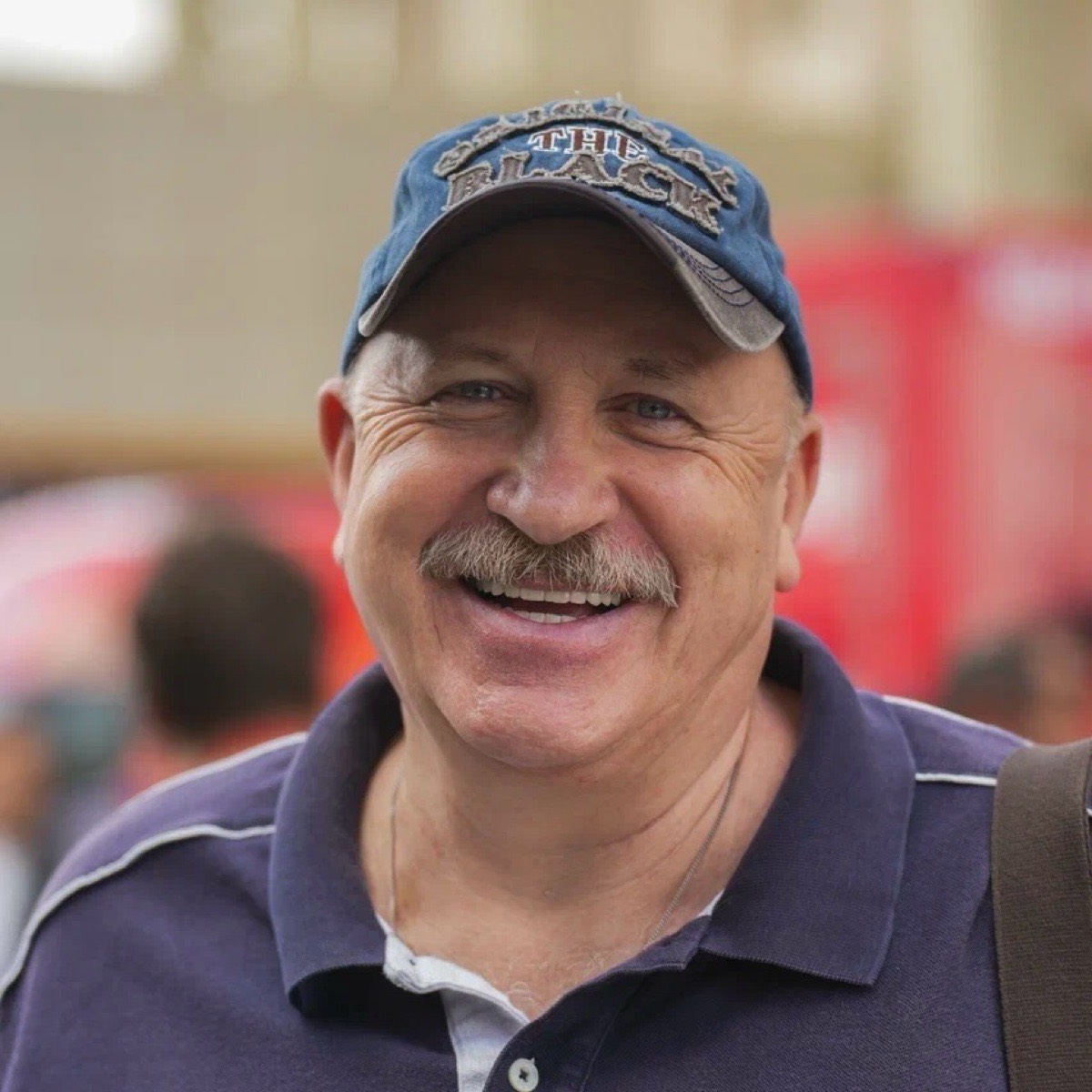 Игорь Лютенко