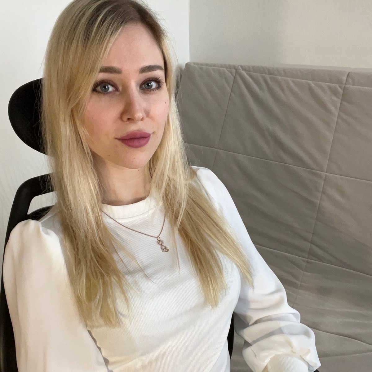 Вероника Никитина | Сетка — социальная сеть от hh.ru