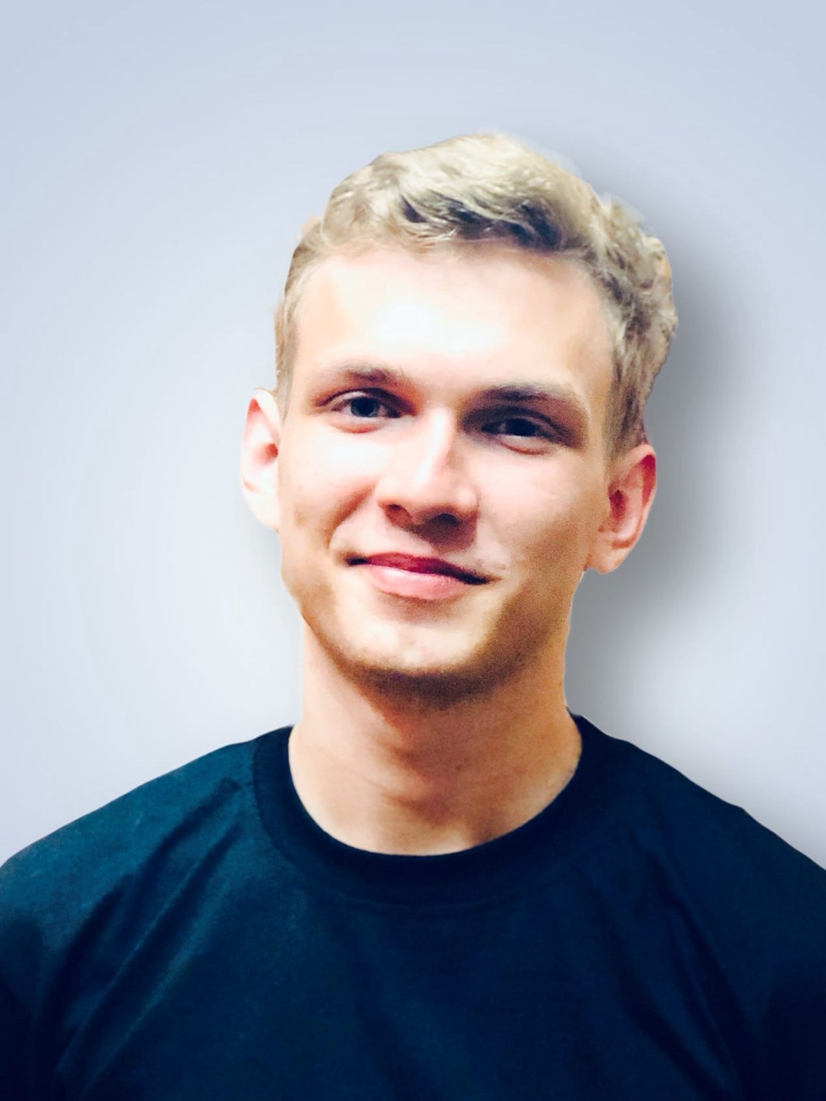 Антон Узойкин | Сетка — социальная сеть от hh.ru