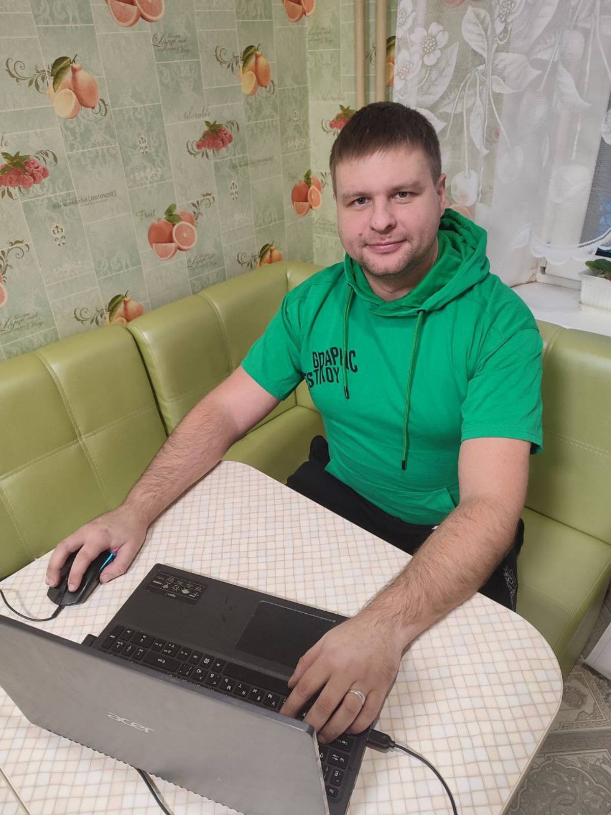 Олег Ворошилов | Сетка — социальная сеть от hh.ru