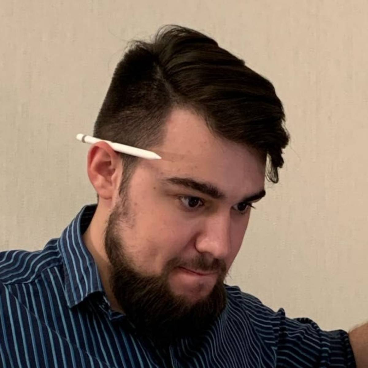Андрей Макаров