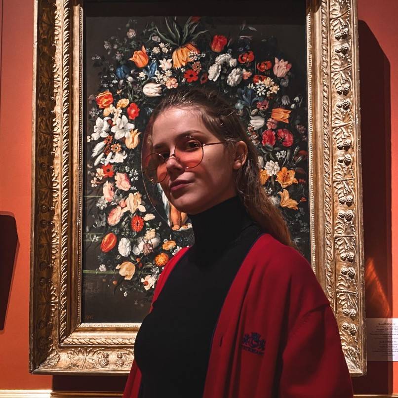 Лиза Чусова | Сетка — социальная сеть от hh.ru