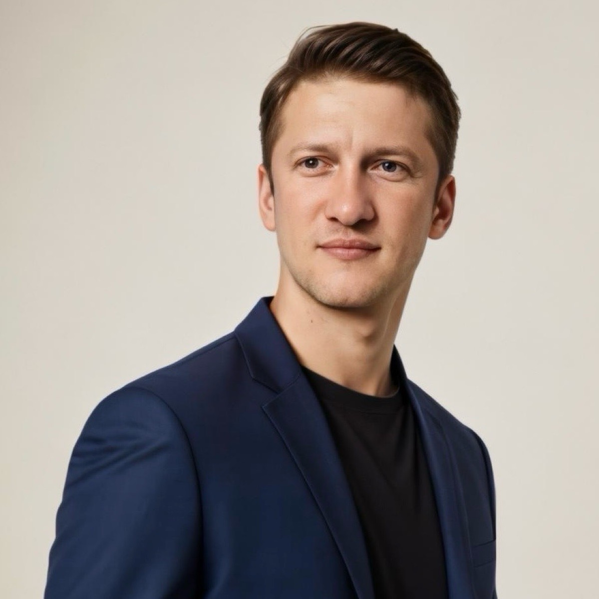 Леонид Зверев