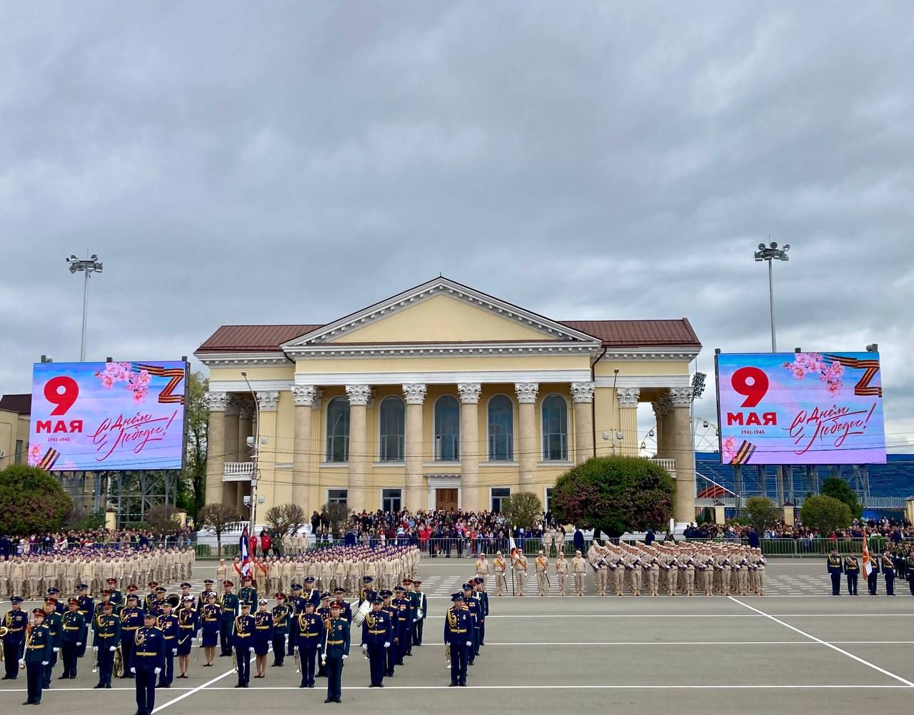 🧑🏻‍🦽Для маломобильных жителей Ставрополья организуют трансфер к мероприятиям, посвященным Дню Победы
Министр культуры края Татьяна Лихачева на пресс-конференции в РИЦ СК сообщила, что с транспортом по... | Сетка — социальная сеть от hh.ru