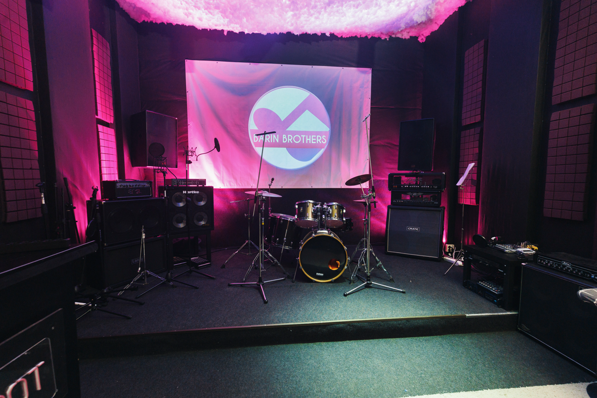 Коворкинг пространство в центре Санкт-Петербурга | Сетка — социальная сеть от hh.ru