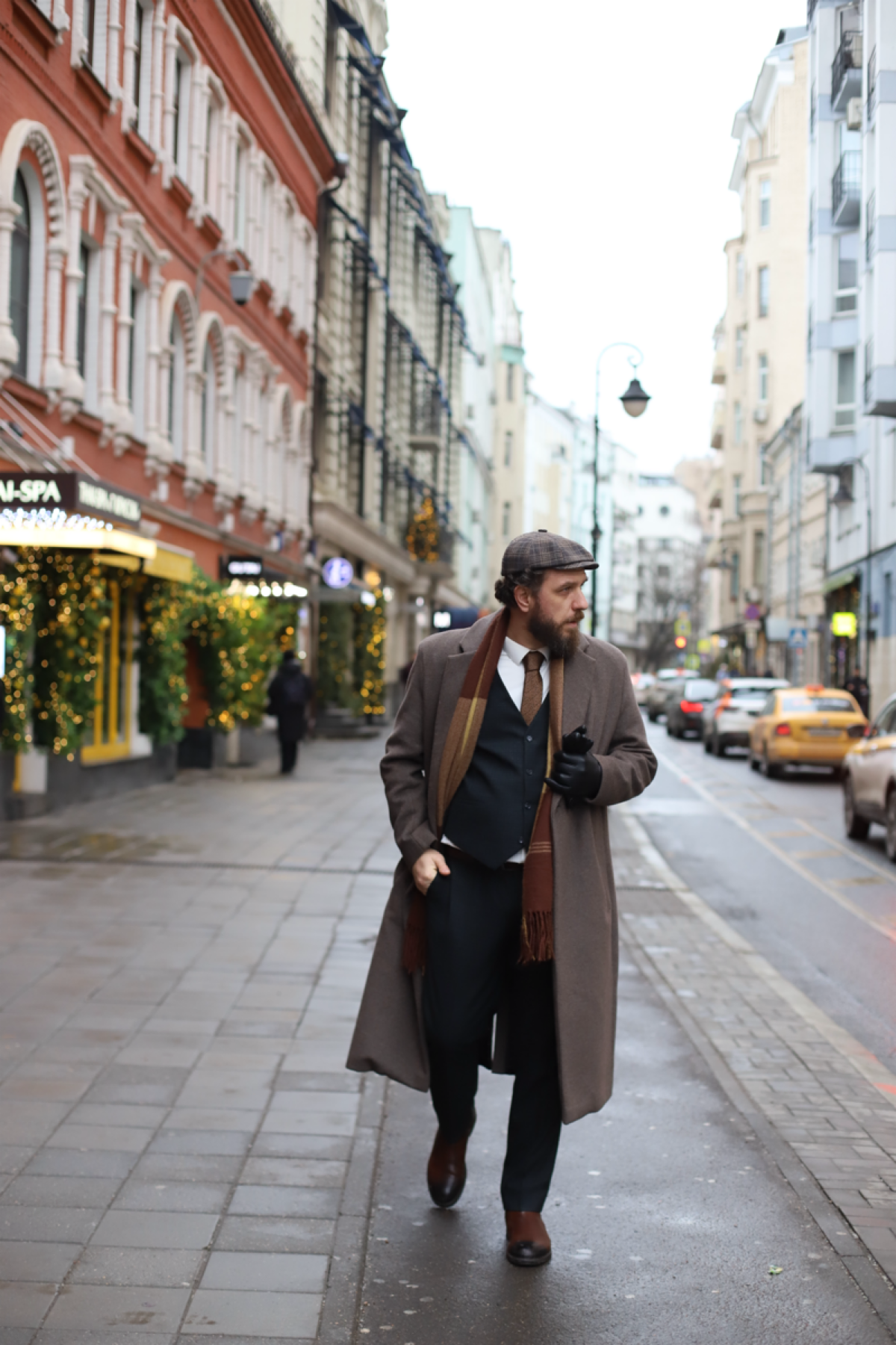 Менеджер по работе с клиентами (удаленно) от 80 000 | Сетка — социальная сеть от hh.ru