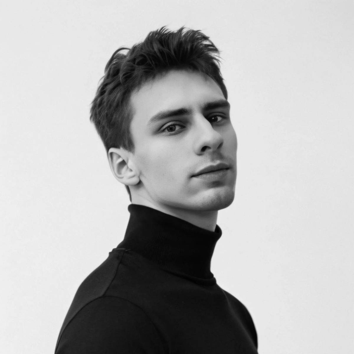 Илья Будаев