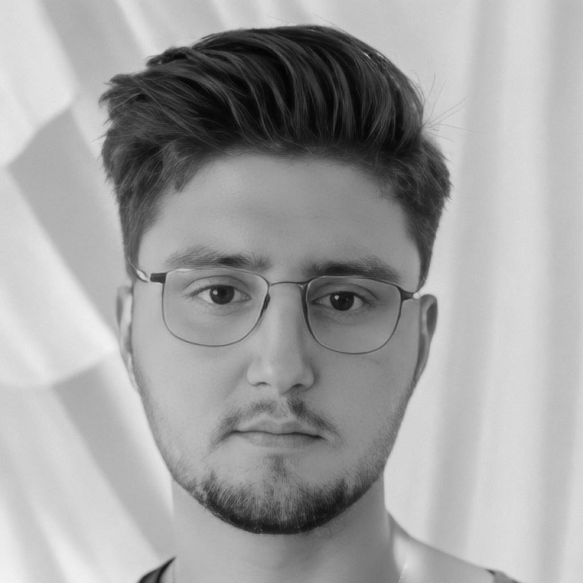 Павел Пакаркин