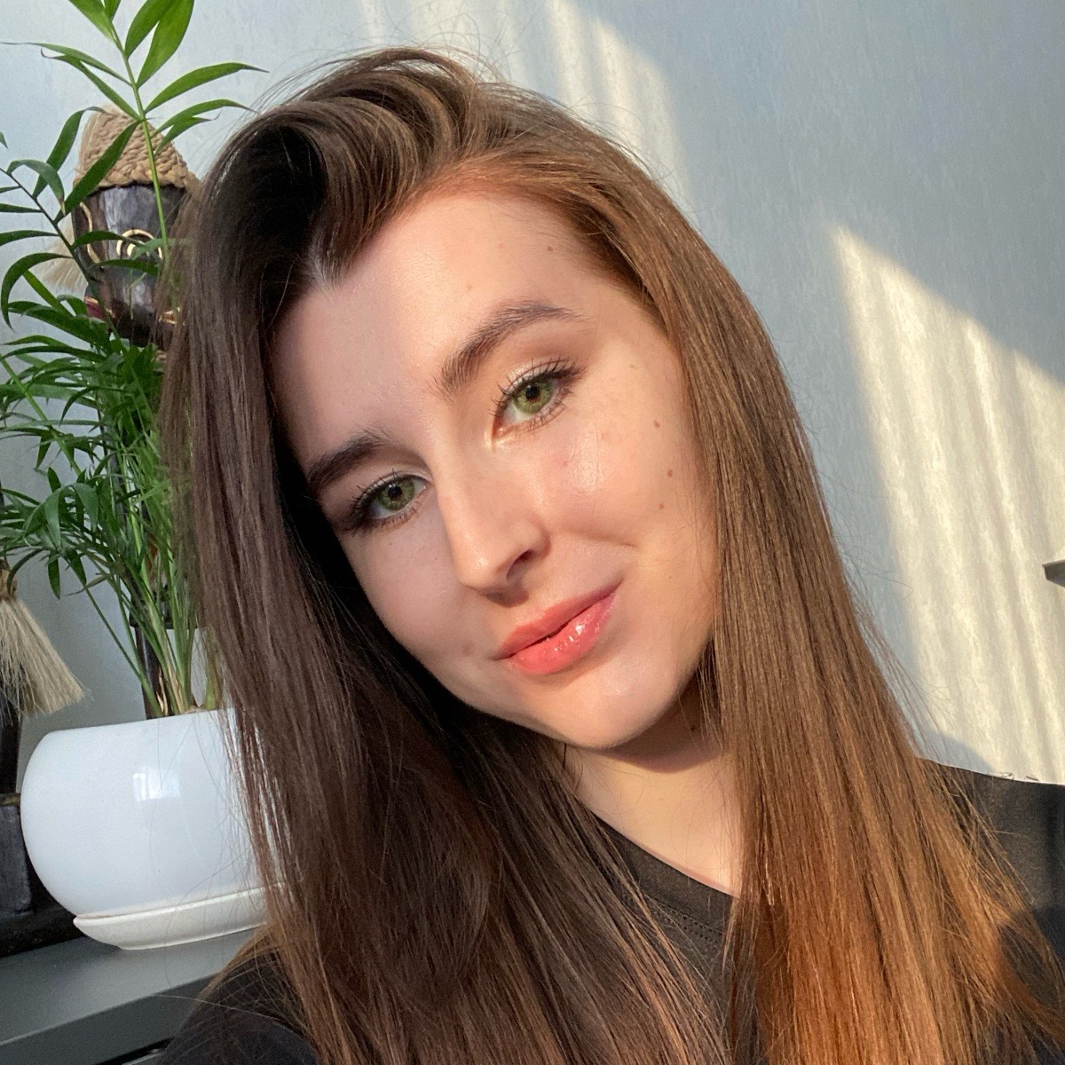 Аделина-Габриэлла Отрещенко | Сетка — социальная сеть от hh.ru