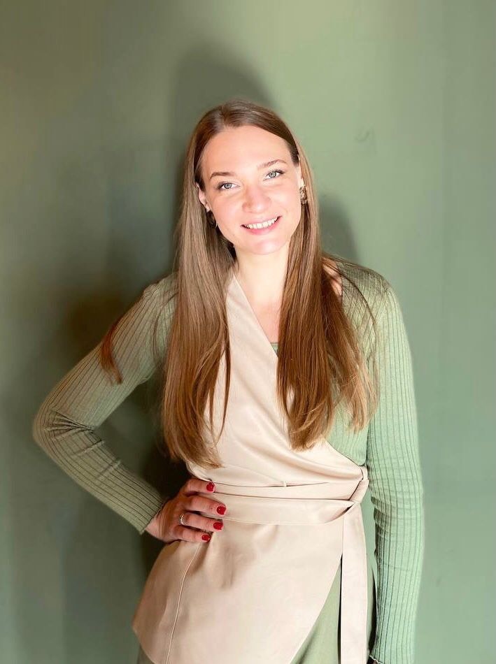 Яна Голда | Сетка — социальная сеть от hh.ru