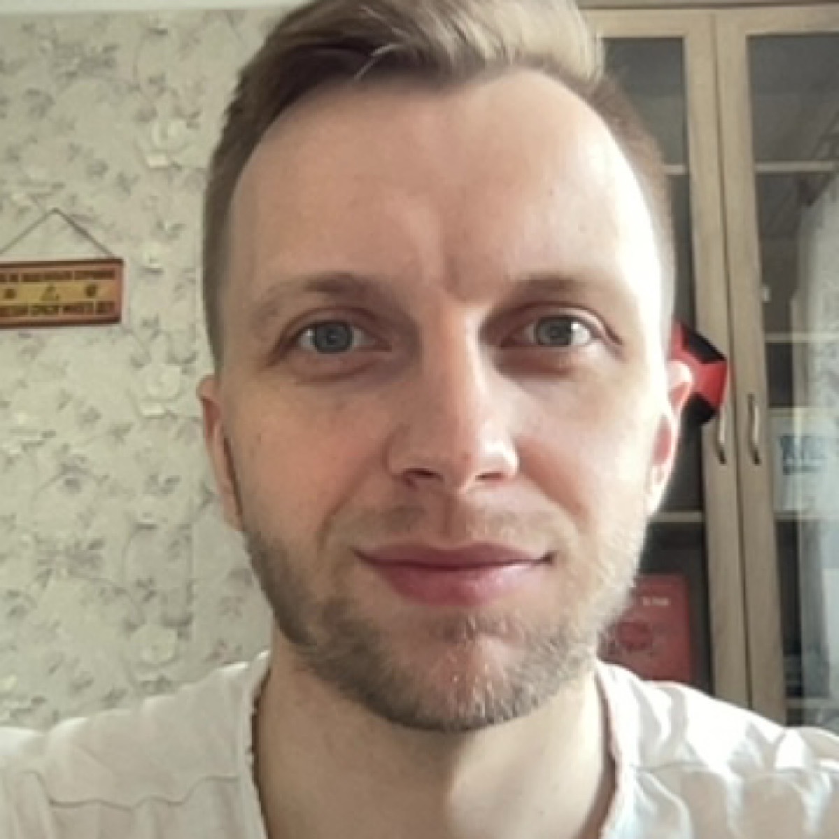 Александр Семенов