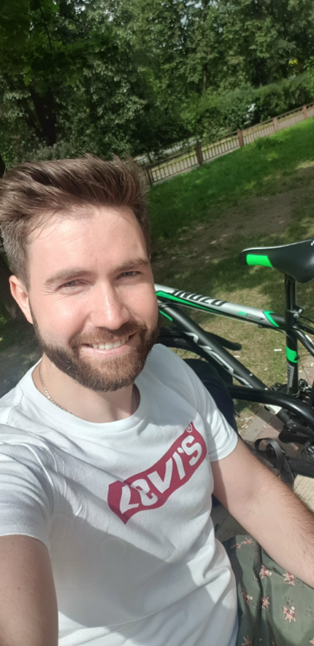 Артём Усманов | Сетка — социальная сеть от hh.ru