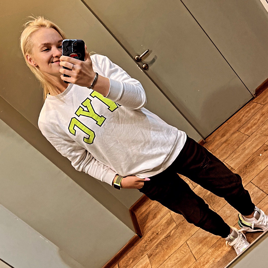 Алина Давлетбаева