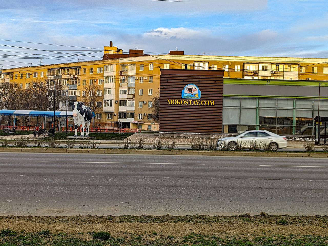Прогулка по улице Доваторцев
📷 chudstav
@stavropolyevibe | Сетка — социальная сеть от hh.ru
