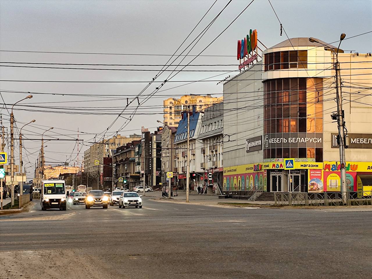 Прогулка по улице Доваторцев
📷 chudstav
@stavropolyevibe | Сетка — социальная сеть от hh.ru