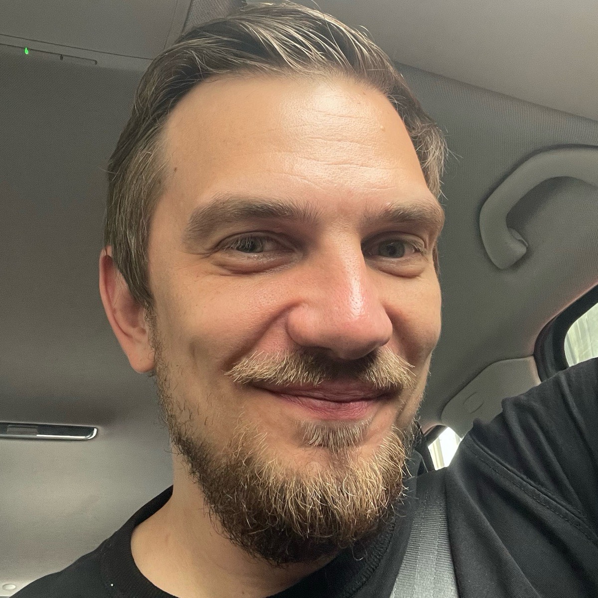 Василий Антонов | Сетка — социальная сеть от hh.ru