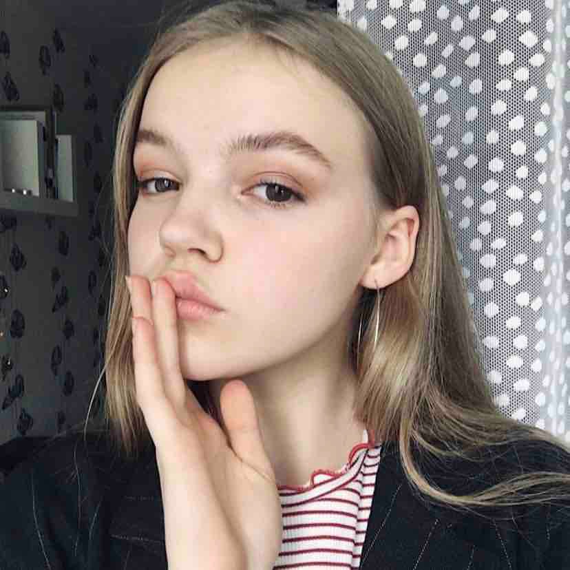 Вика Максимова | Сетка — социальная сеть от hh.ru