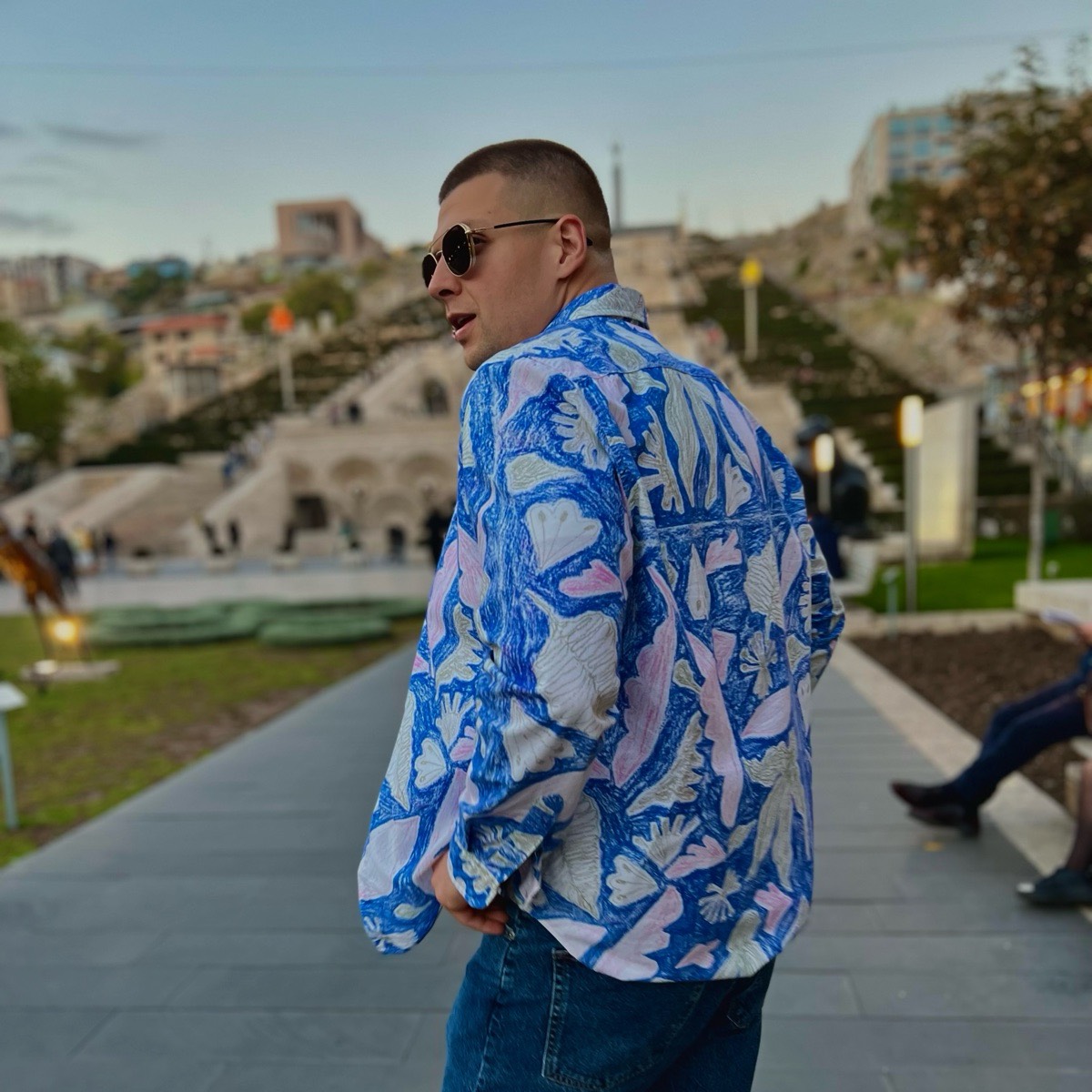 Артем Угримов | Сетка — социальная сеть от hh.ru