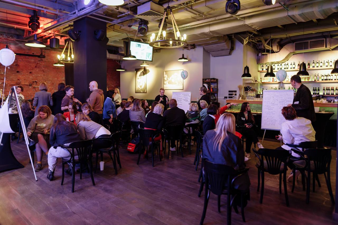 OPEN SPACE на PRODUCT FOCUS, или как за один день получить десятки мини-консультаций
Друзья, до нашей конференции PRODUCT FOCUS CLUB 2025 осталось всего 2 недели, и сегодня я хочу рассказать об одном ... | Сетка — социальная сеть от hh.ru