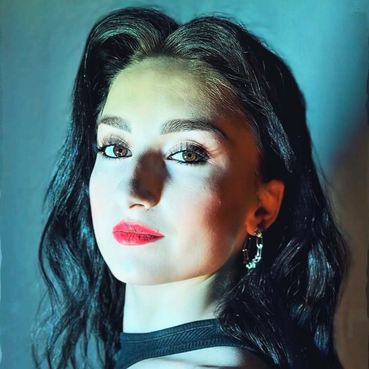 Sofi Crux | Сетка — социальная сеть от hh.ru