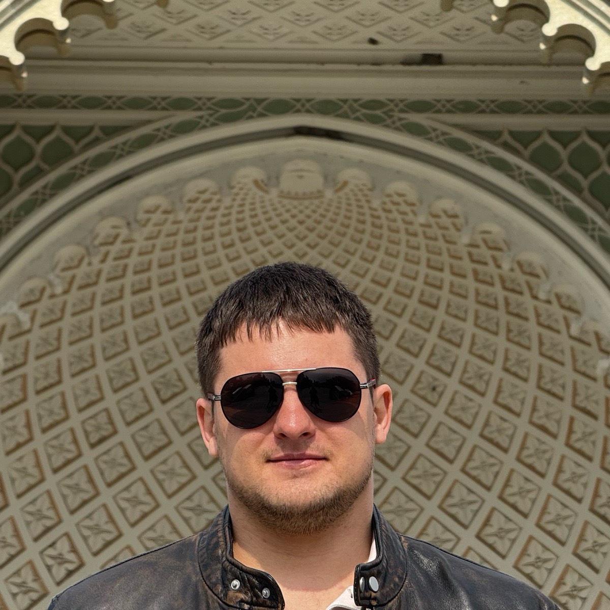 Евгений Кулишов