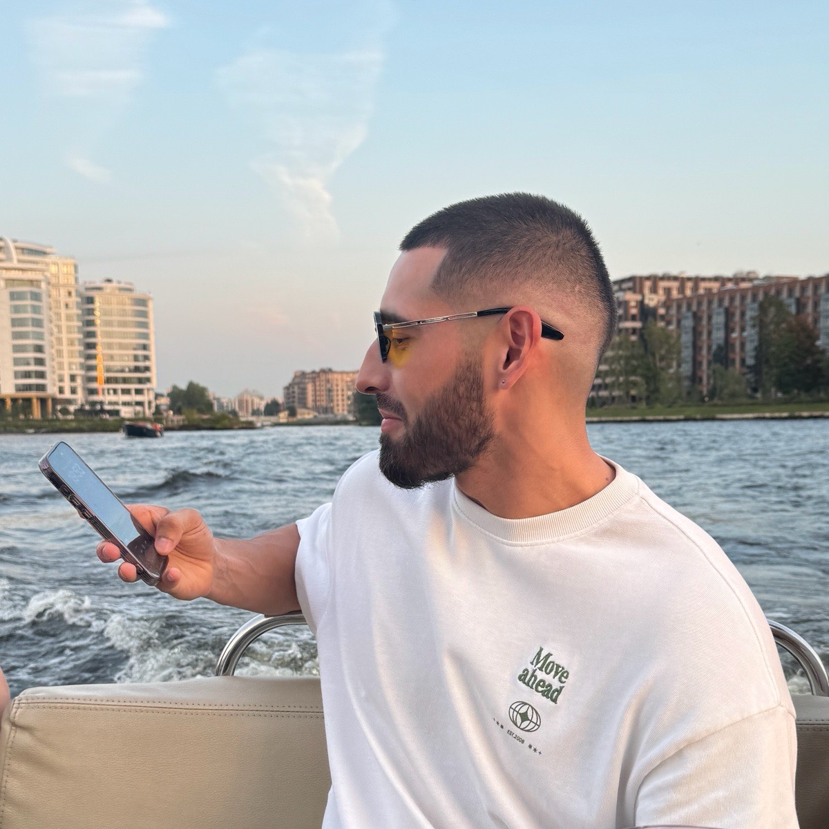 Network member avatar