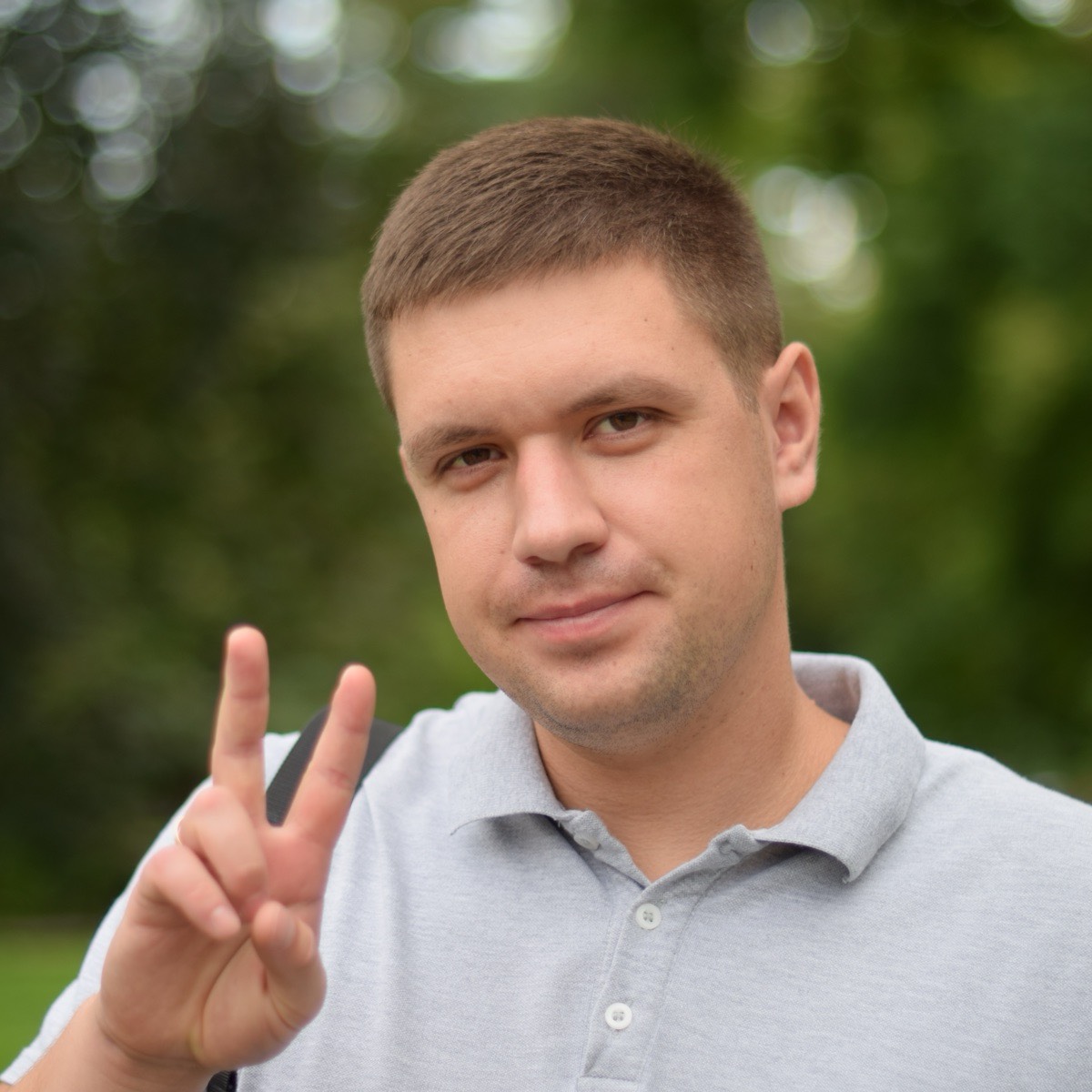 Иван Артёмов