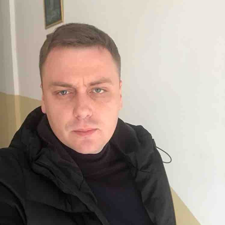 Глеб Карпов