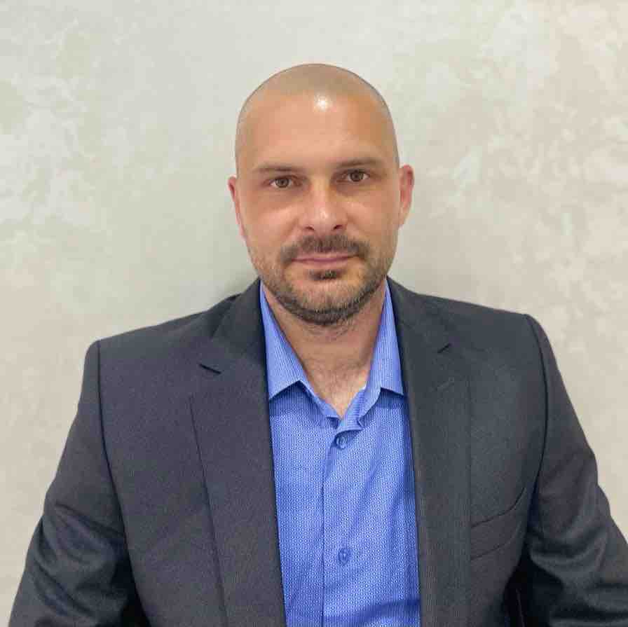 Антон Куликов