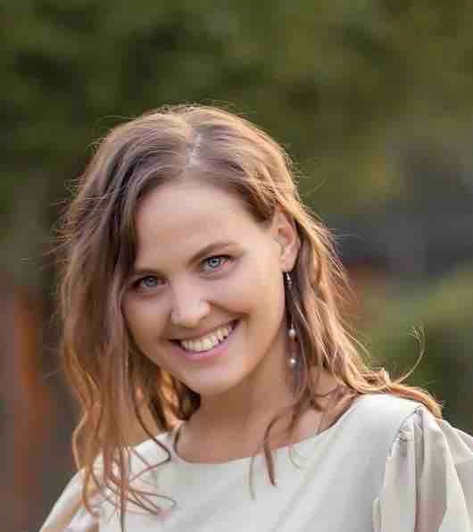 Ксения Кузвесова