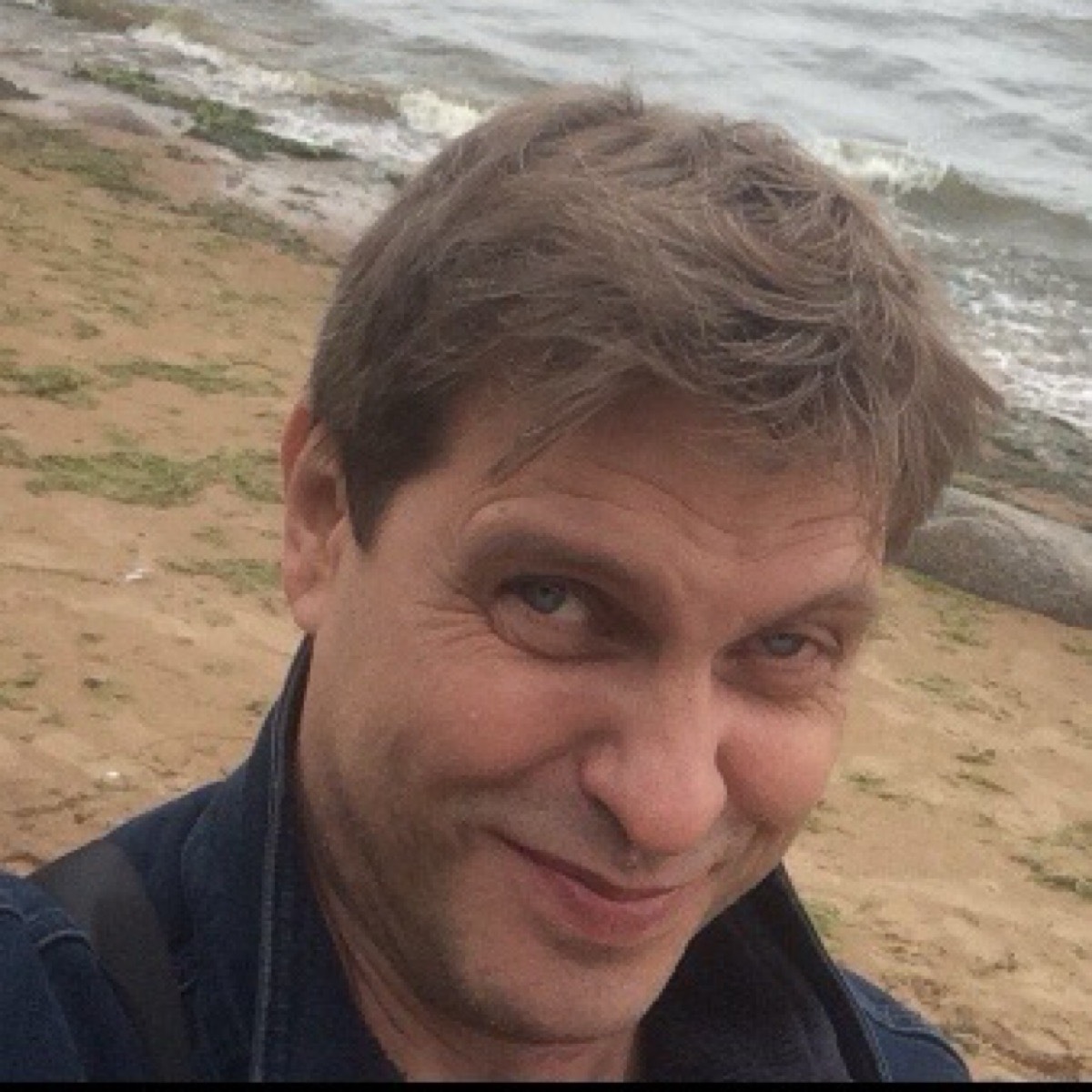 Юрий Титов