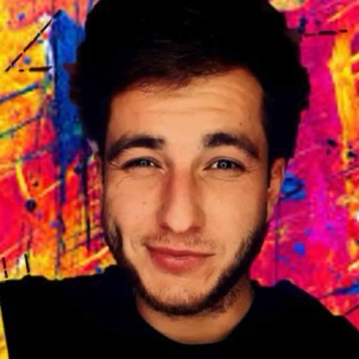 Александр Ефремов