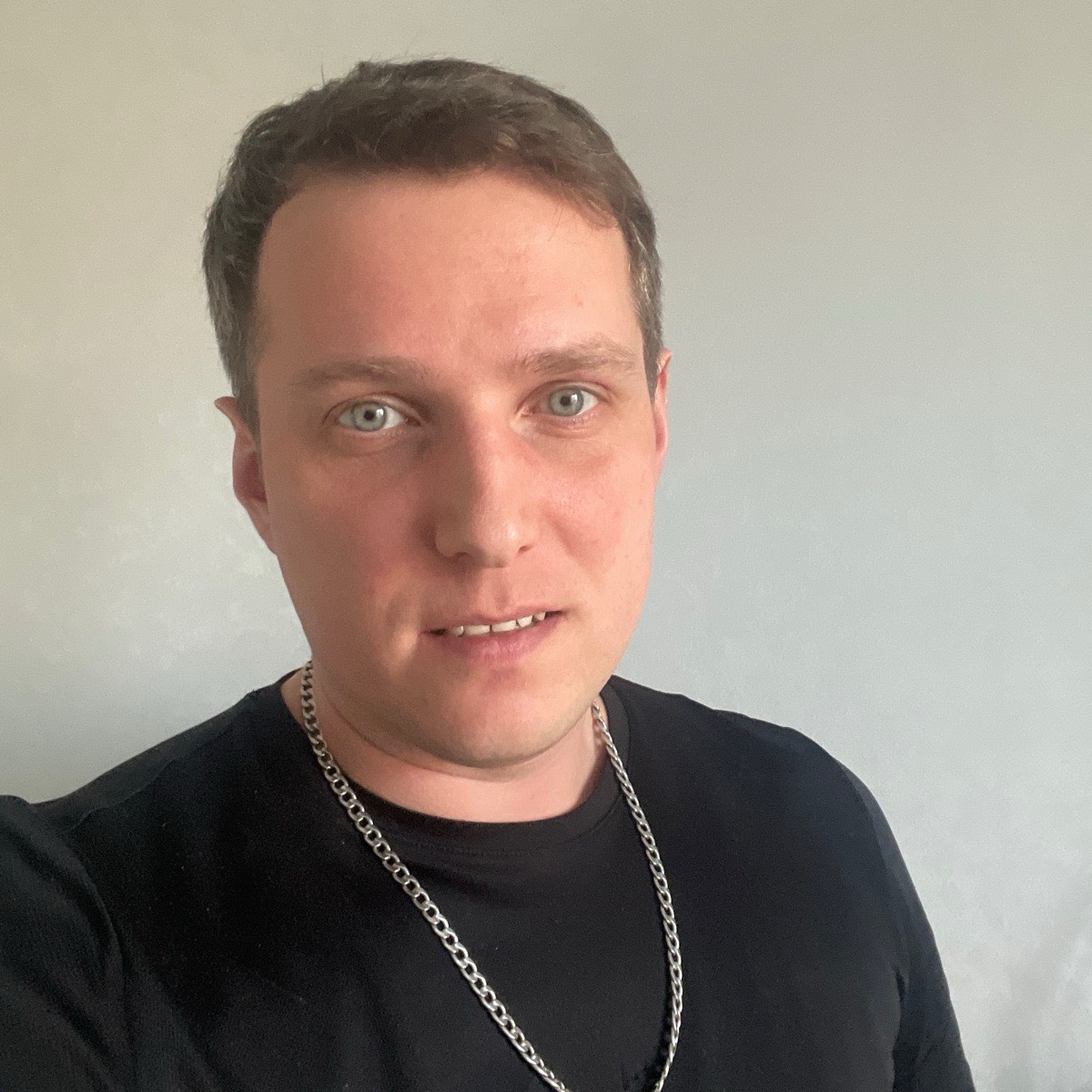 Костя Целищев | Сетка — социальная сеть от hh.ru