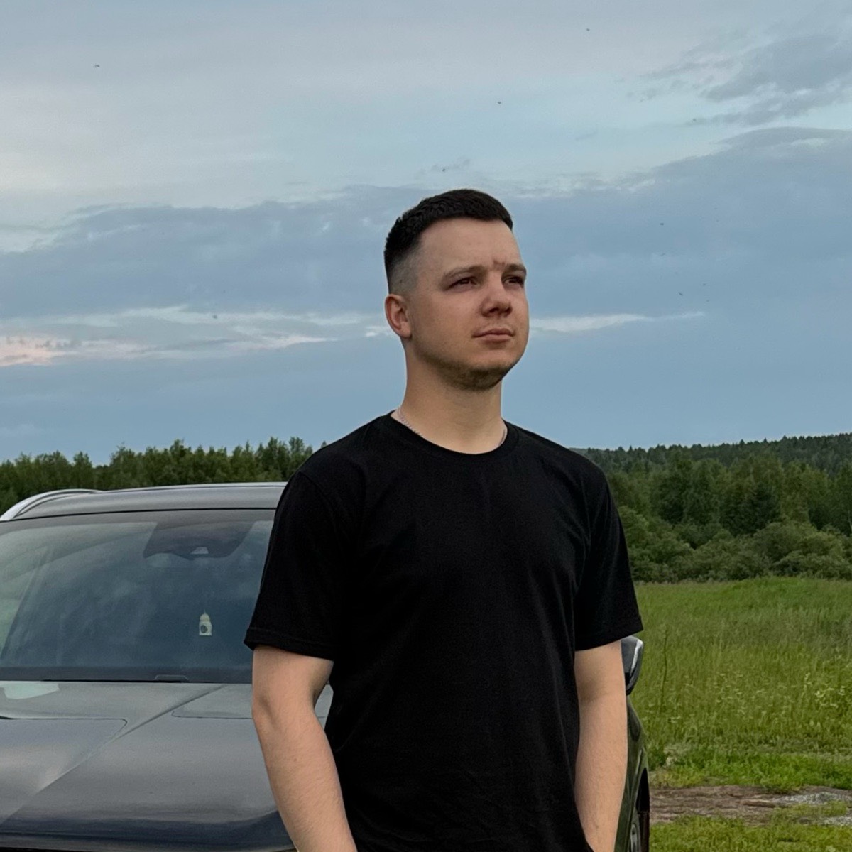 Денис Винокуров