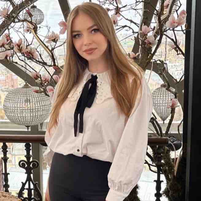 Елизавета Петрякова