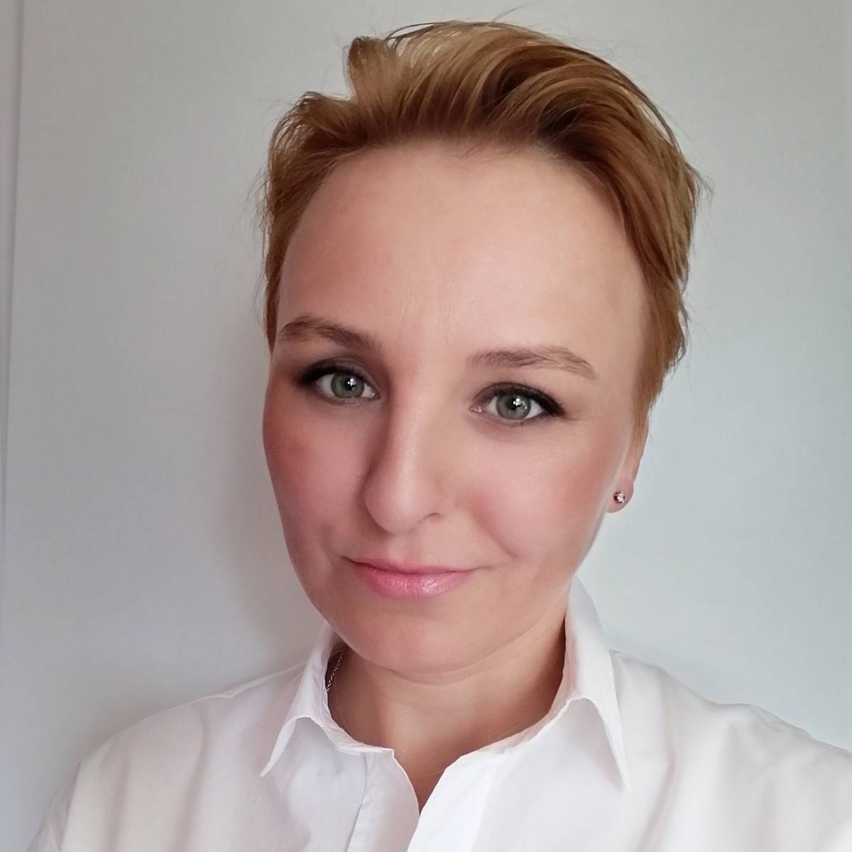 Евгения Лазарева | Сетка — социальная сеть от hh.ru