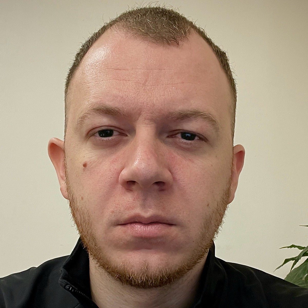 Максим Белов