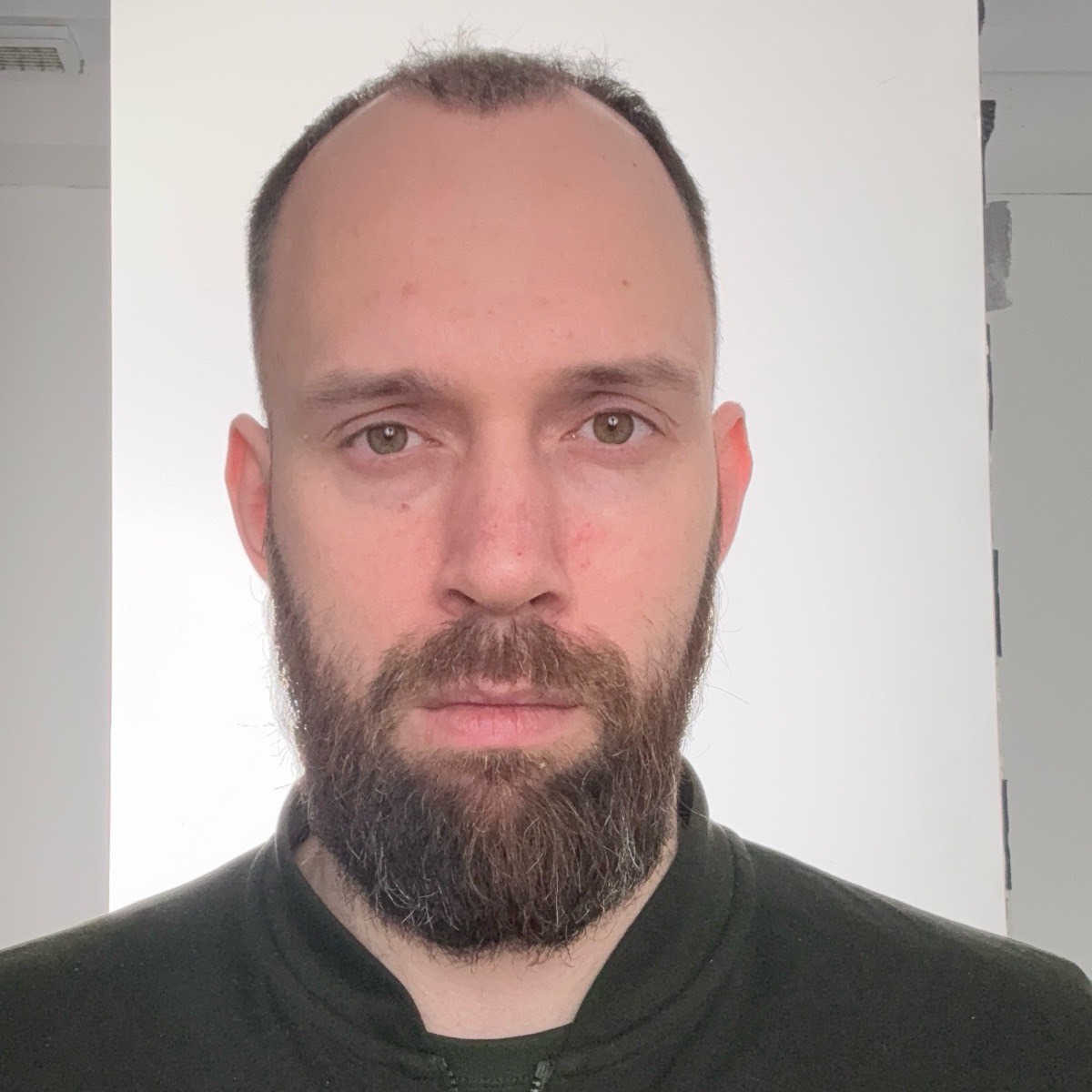 Антон Ведерн