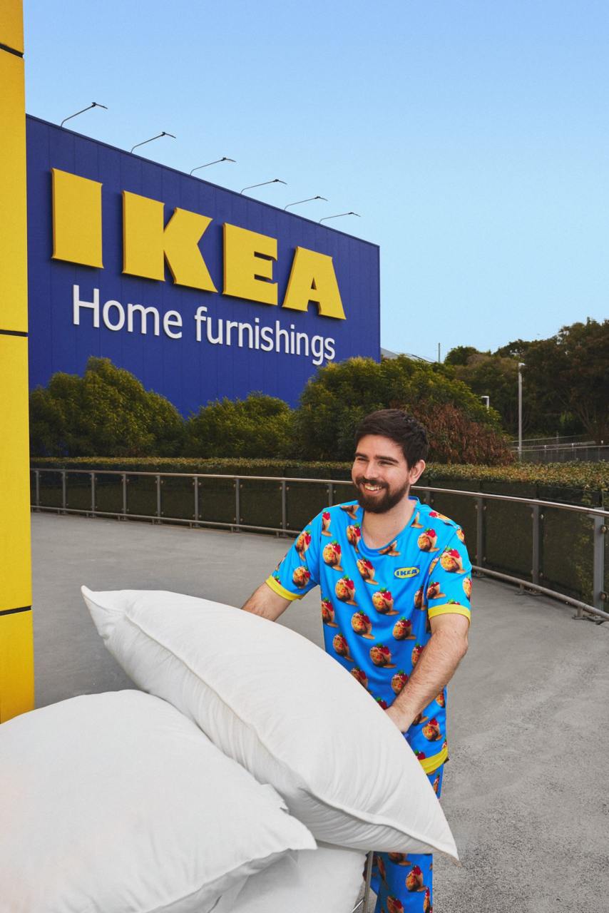 IKEA Бельгия реализовали довольно забавный проект. Они предложили 160 счастливчикам переночевать в одном из своих магазинов | Сетка — социальная сеть от hh.ru